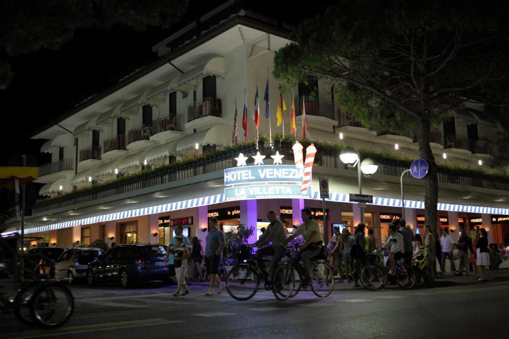 Hotel Venezia e la Villetta Lido di Jesolo Esterno foto