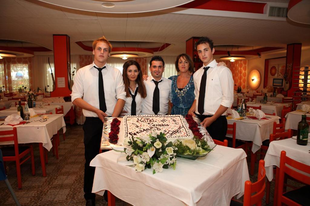 Hotel Venezia e la Villetta Lido di Jesolo Esterno foto