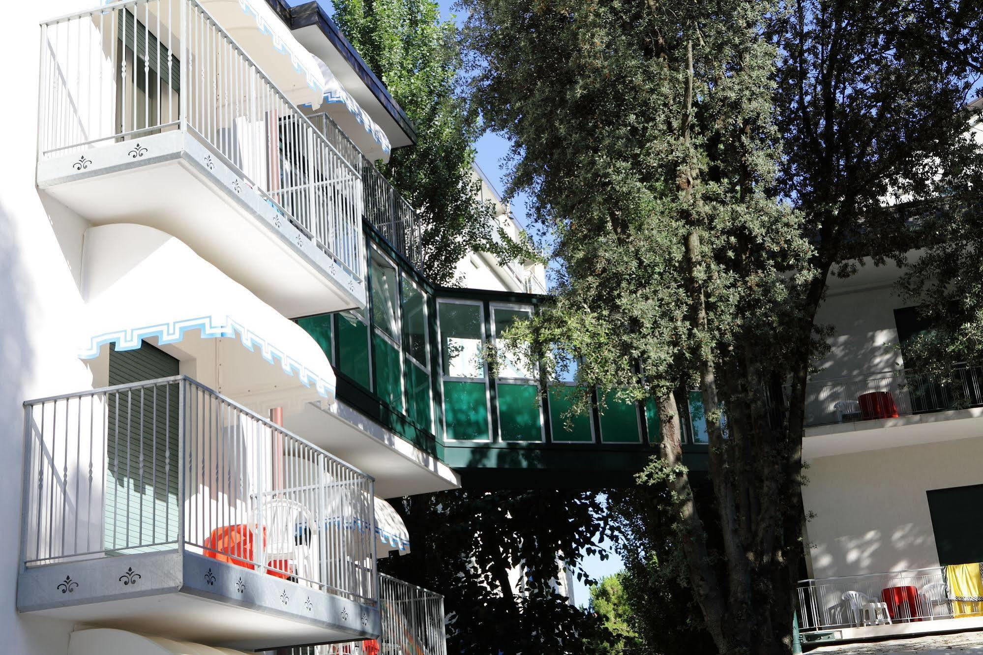 Hotel Venezia e la Villetta Lido di Jesolo Esterno foto