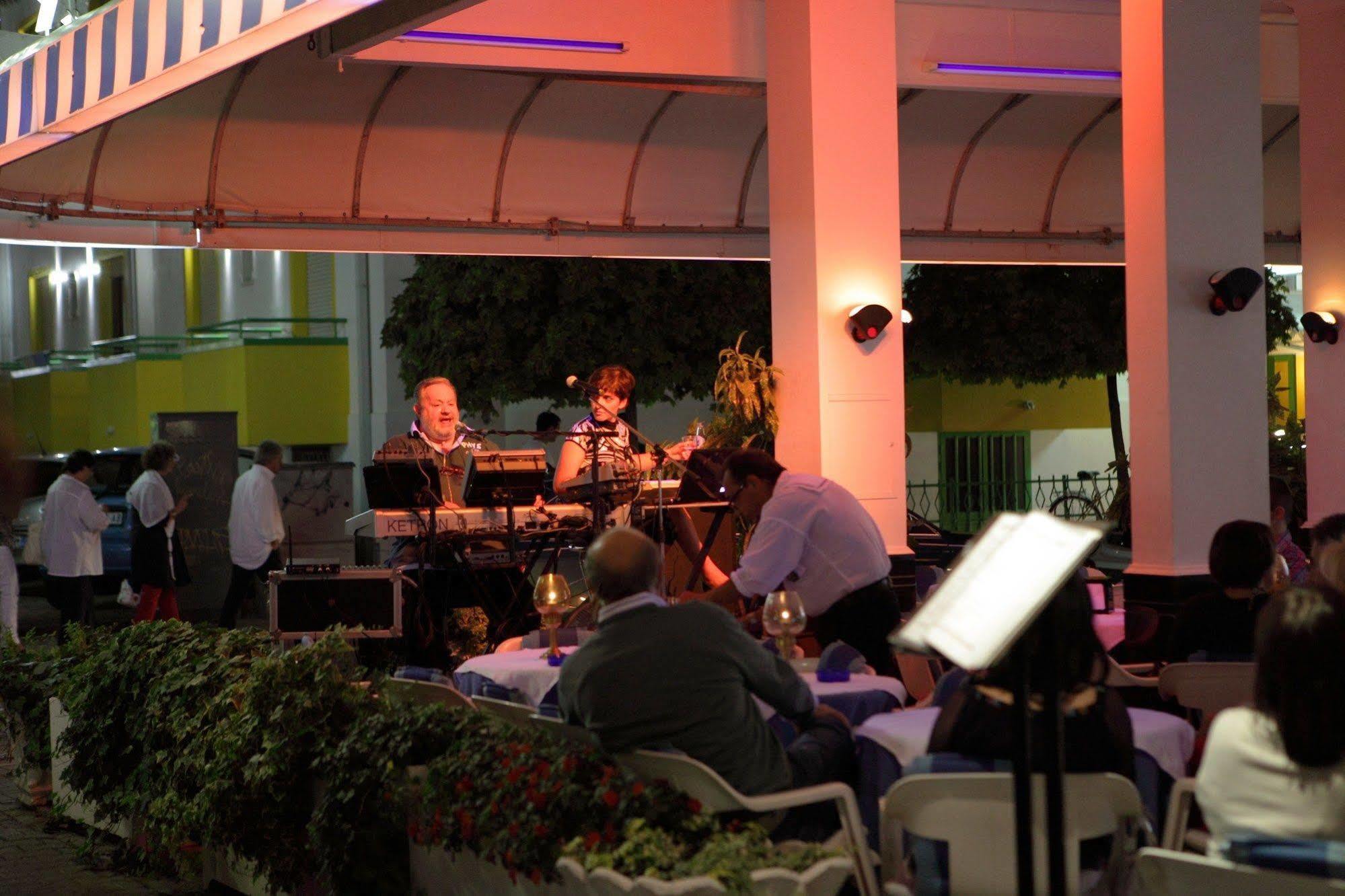 Hotel Venezia e la Villetta Lido di Jesolo Esterno foto
