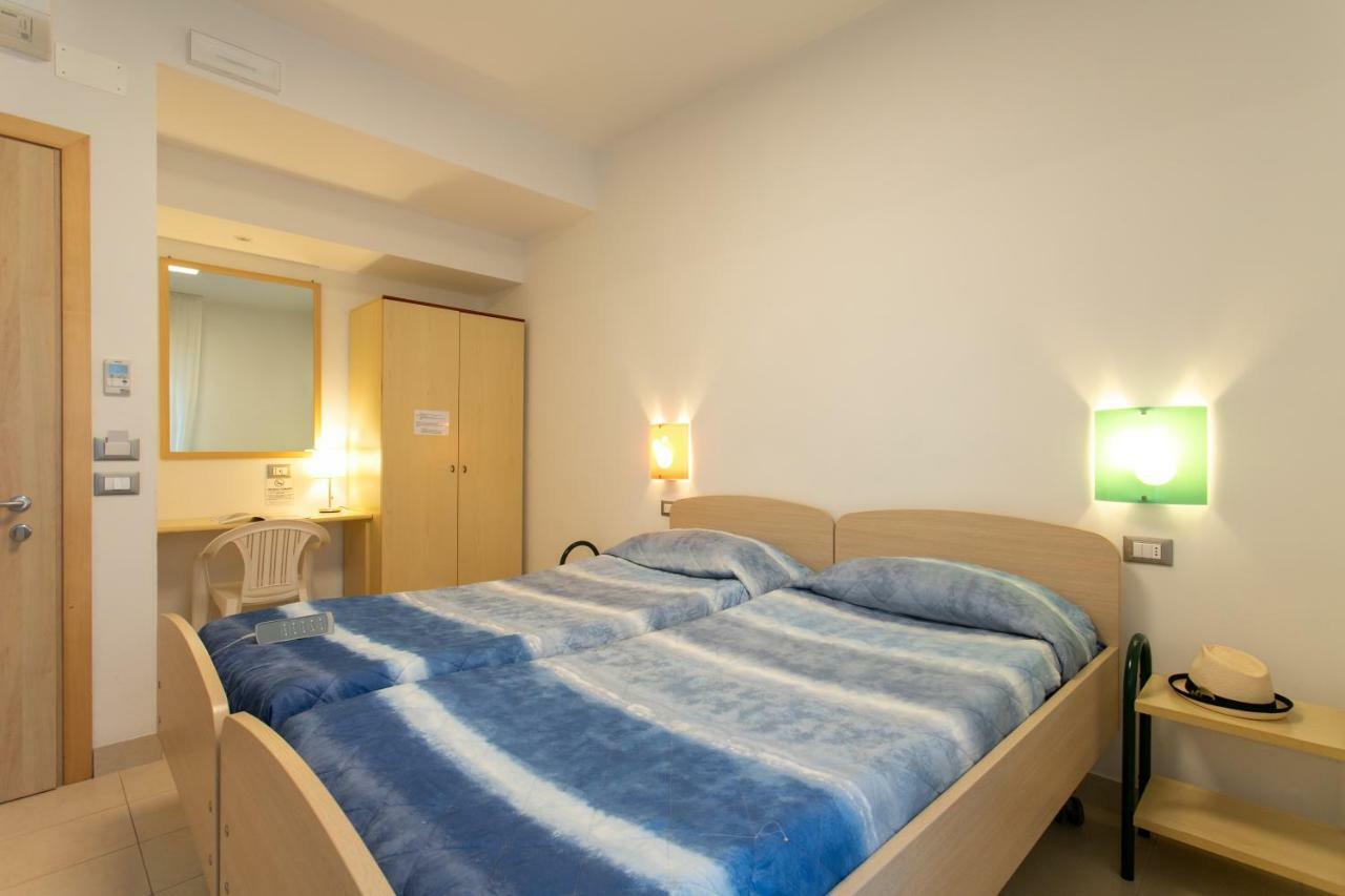 Hotel Venezia e la Villetta Lido di Jesolo Esterno foto