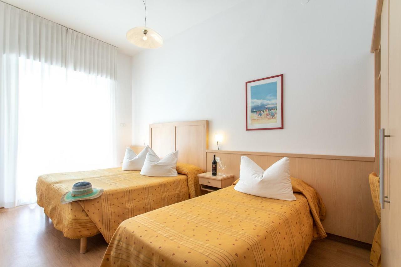 Hotel Venezia e la Villetta Lido di Jesolo Esterno foto
