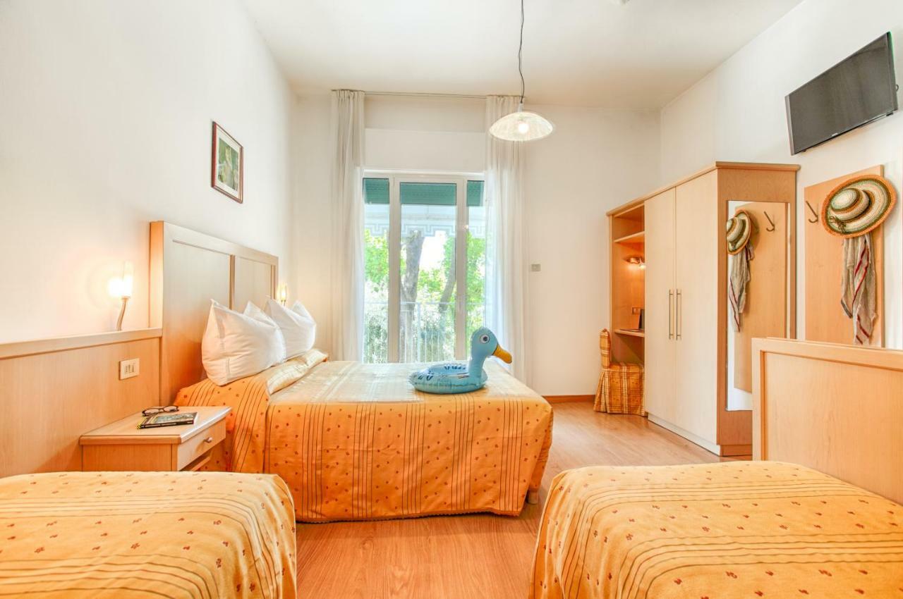 Hotel Venezia e la Villetta Lido di Jesolo Esterno foto