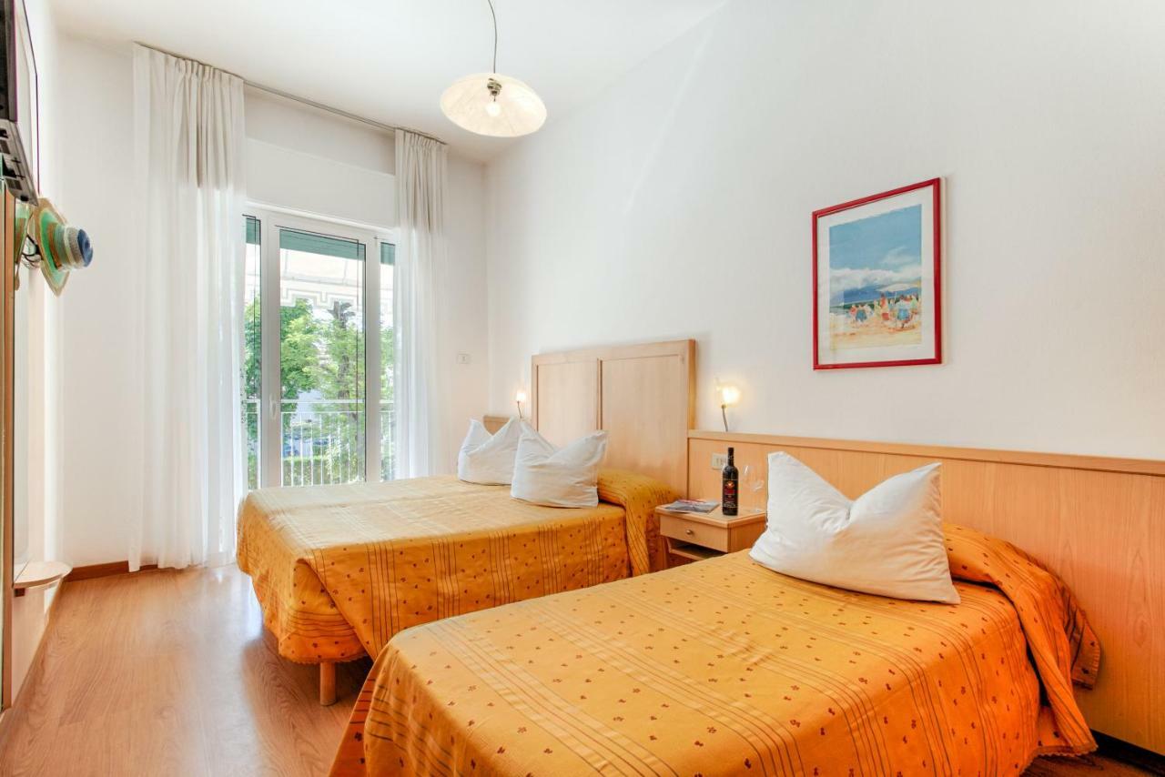 Hotel Venezia e la Villetta Lido di Jesolo Esterno foto